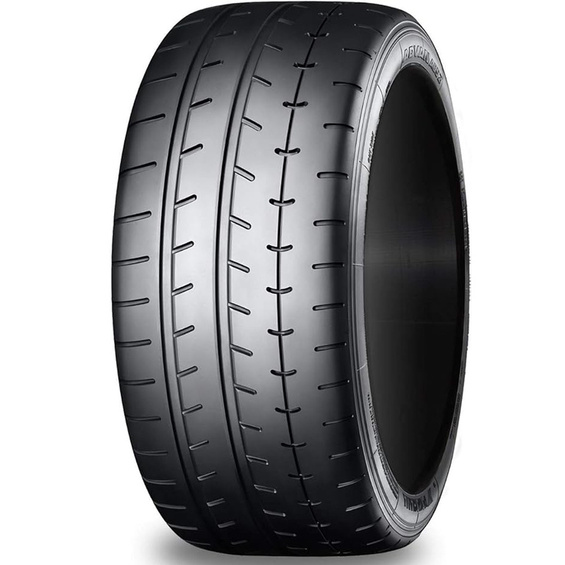 Pneus Yokohama ADVAN A052 XL 225/40 R18 92Y